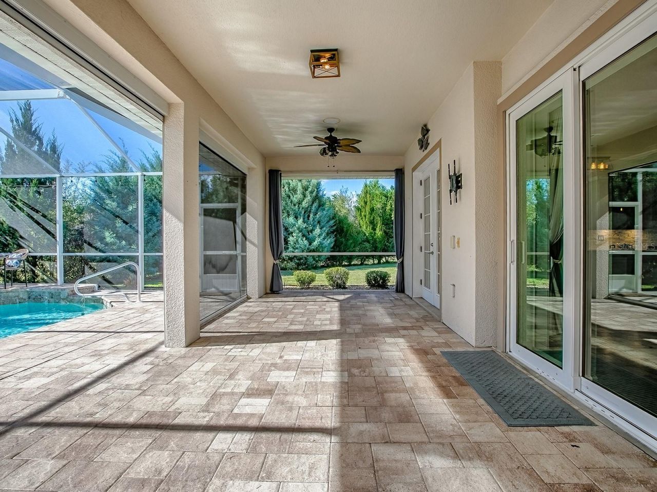 5517 Meadow Hill Loop, Lady Lake, FL 32159 Photo