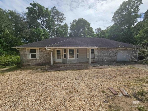 2700 Pine Ridge Drive, Lillian, AL 36549