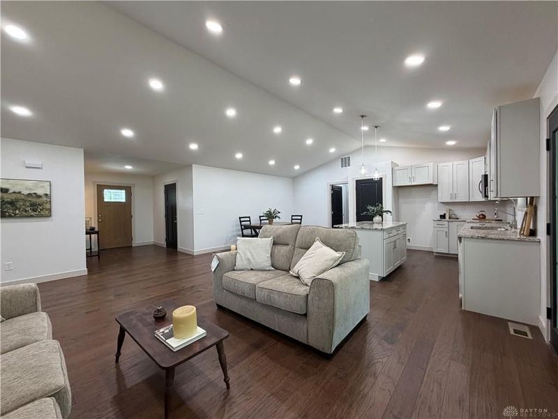 89 Fiord Drive, Eaton, OH 45320 Photo 5