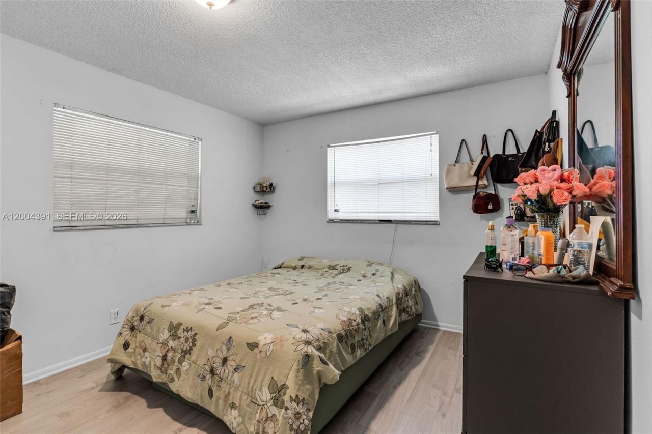 2321 NW 47th Ave, Lauderhill, FL 33313 Photo