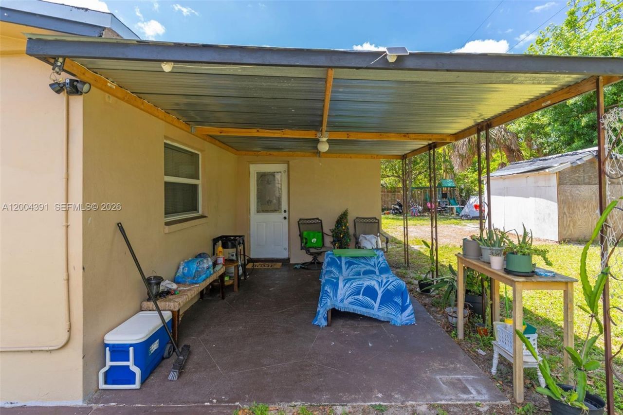 2321 NW 47th Ave, Lauderhill, FL 33313 Photo