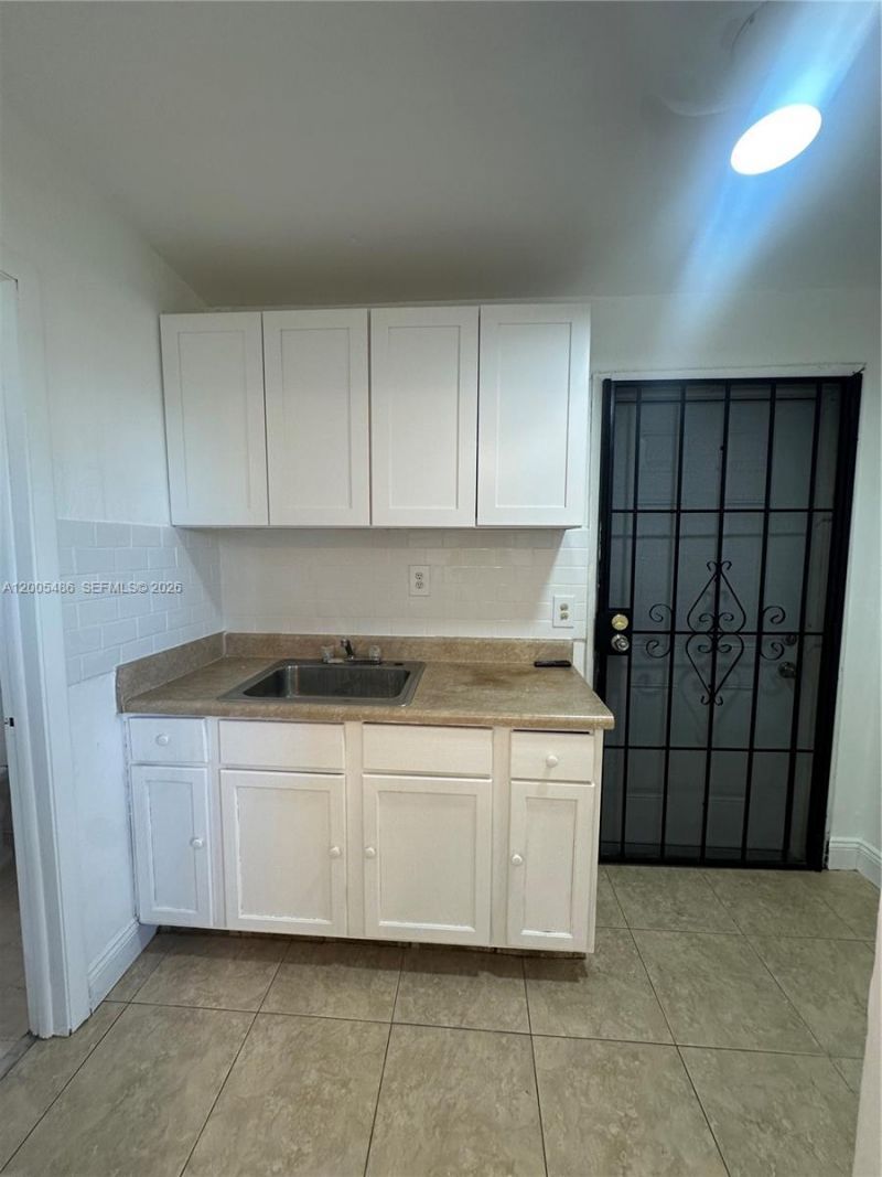 3501 NW 171st Ter , Miami Gardens, FL 33056 Photo