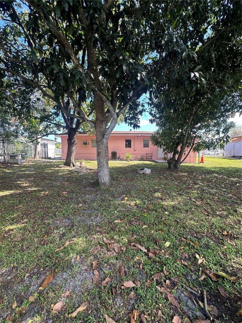 3501 NW 171st Ter , Miami Gardens, FL 33056 Photo