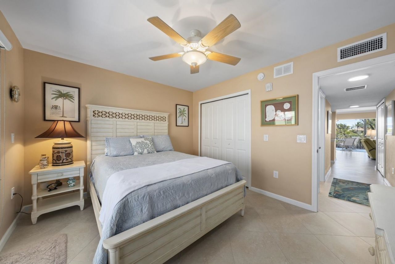 1340 Middle Gulf Dr, Unit 8A, Sanibel, FL 33957 Photo