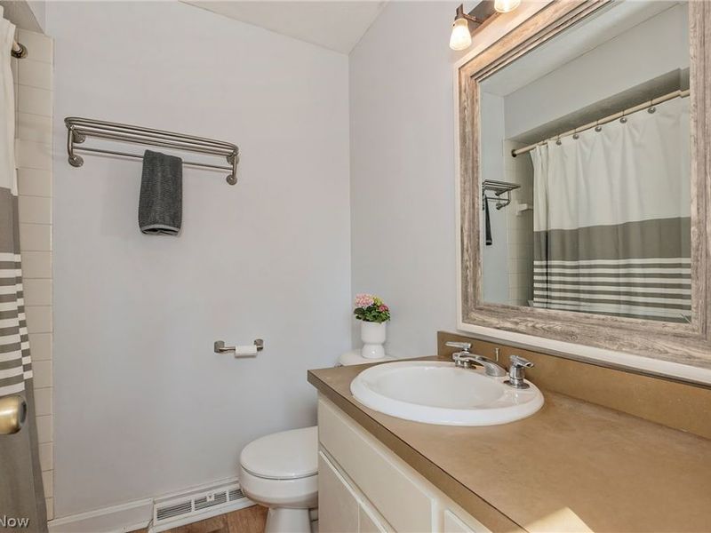 75 Maple Hill Drive, Chagrin Falls, OH 44022 Photo 15