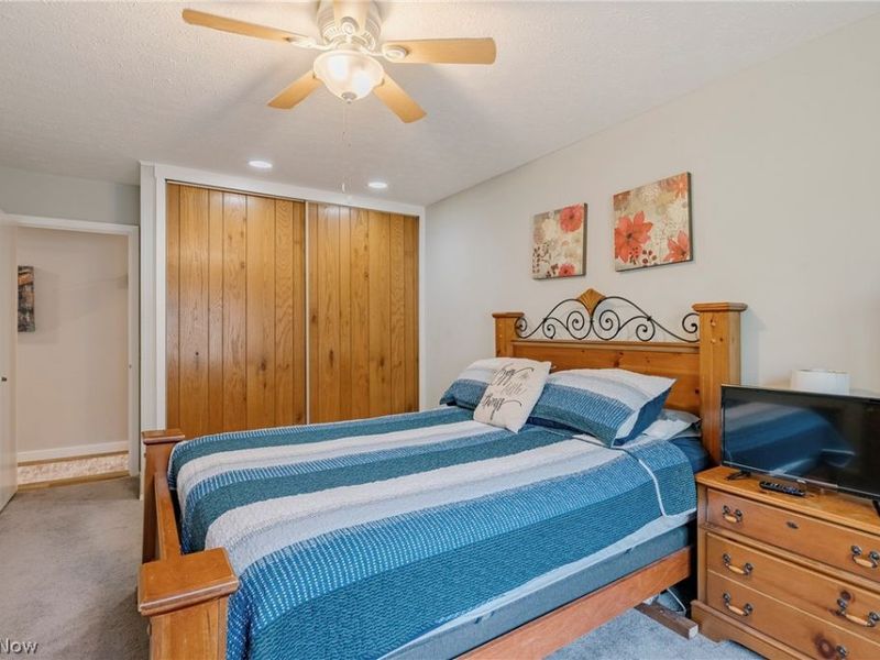 22156 Meadowsouth Court, Strongsville, OH 44149 Photo 19