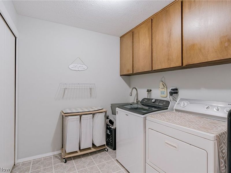 22156 Meadowsouth Court, Strongsville, OH 44149 Photo 21