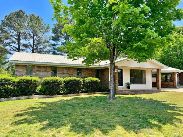 1816 Westgate Dr , Heber Springs, AR 72543