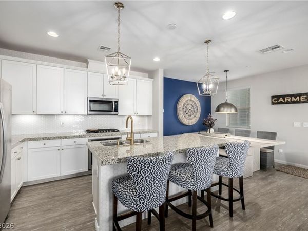 120 Alamere Falls Drive, Las Vegas, NV 89138