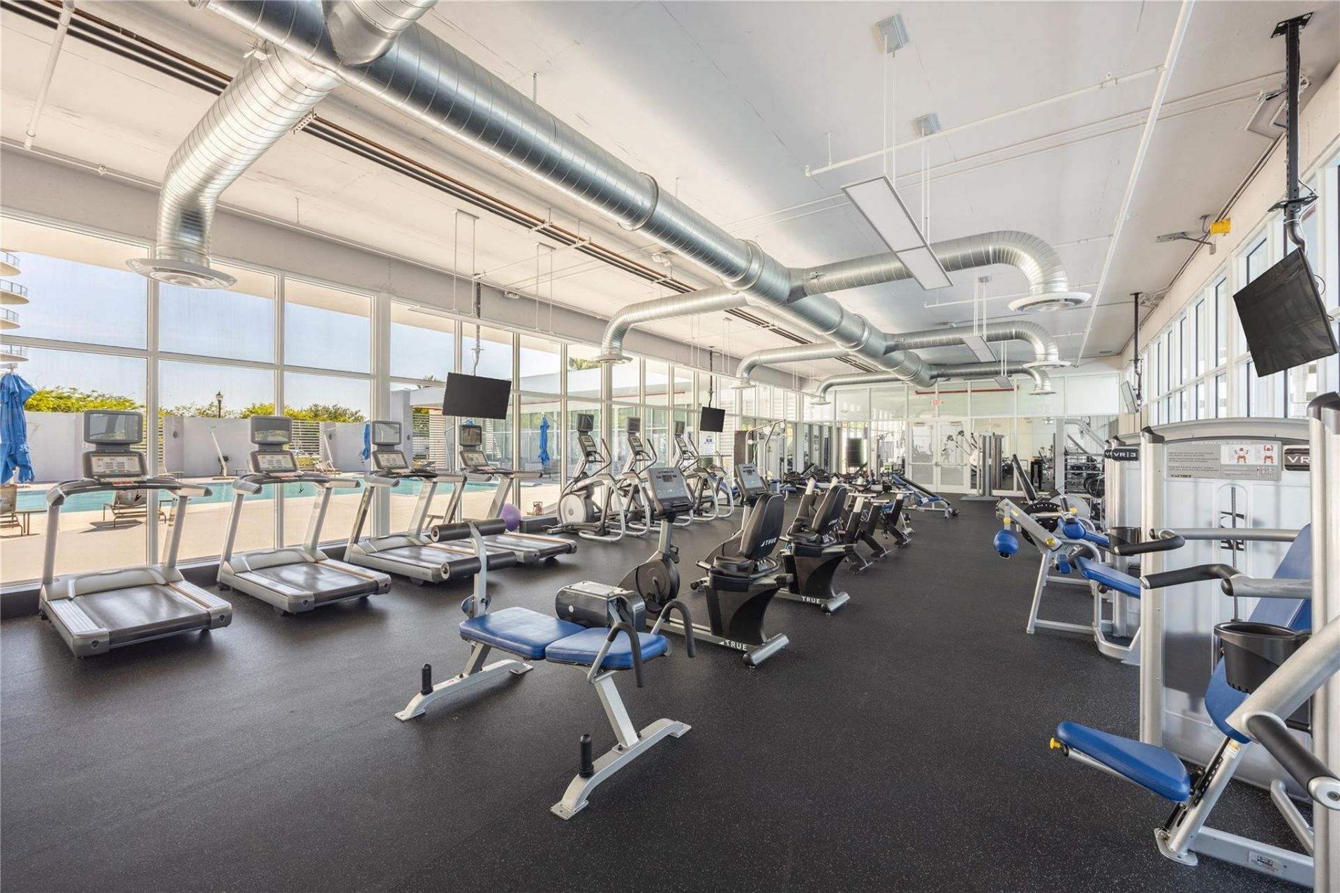 14951 Royal Oaks Lane, Unit 1109, North Miami, FL 33181 Photo