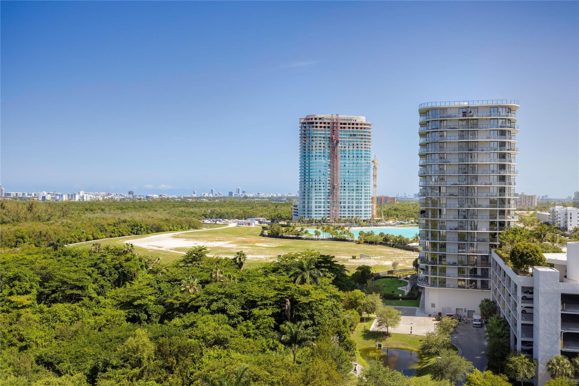 14951 Royal Oaks Lane, Unit 1109, North Miami, FL 33181 Photo