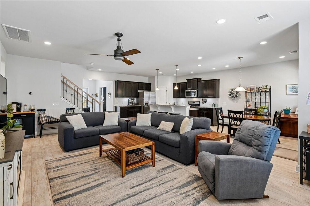 2656 Doubletree Court Photo 11