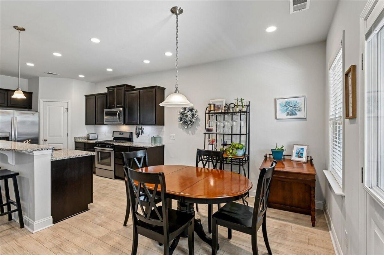 2656 Doubletree Court Photo 17