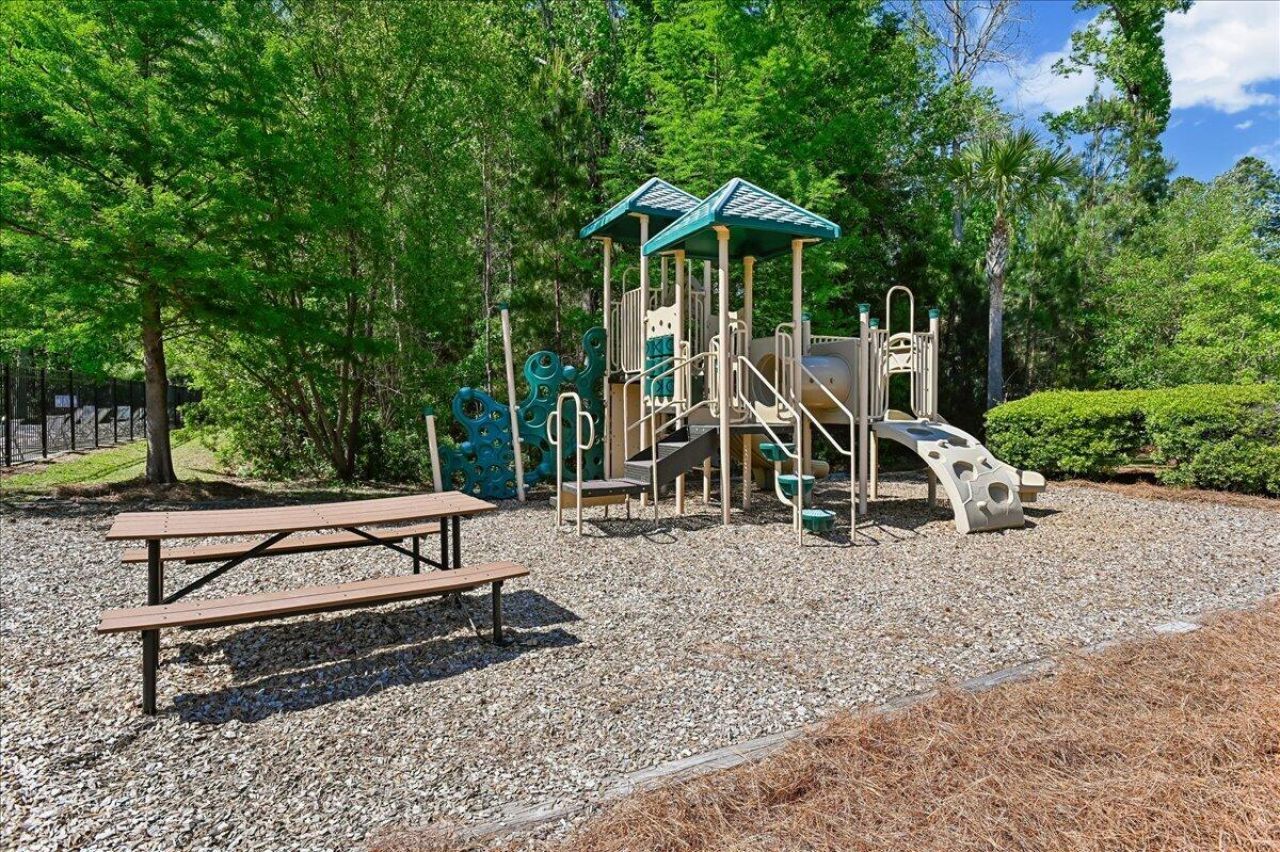 2656 Doubletree Court Photo 38