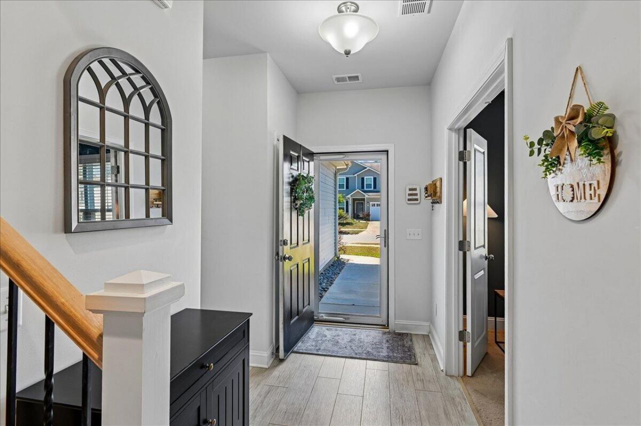 2656 Doubletree Court Photo 4