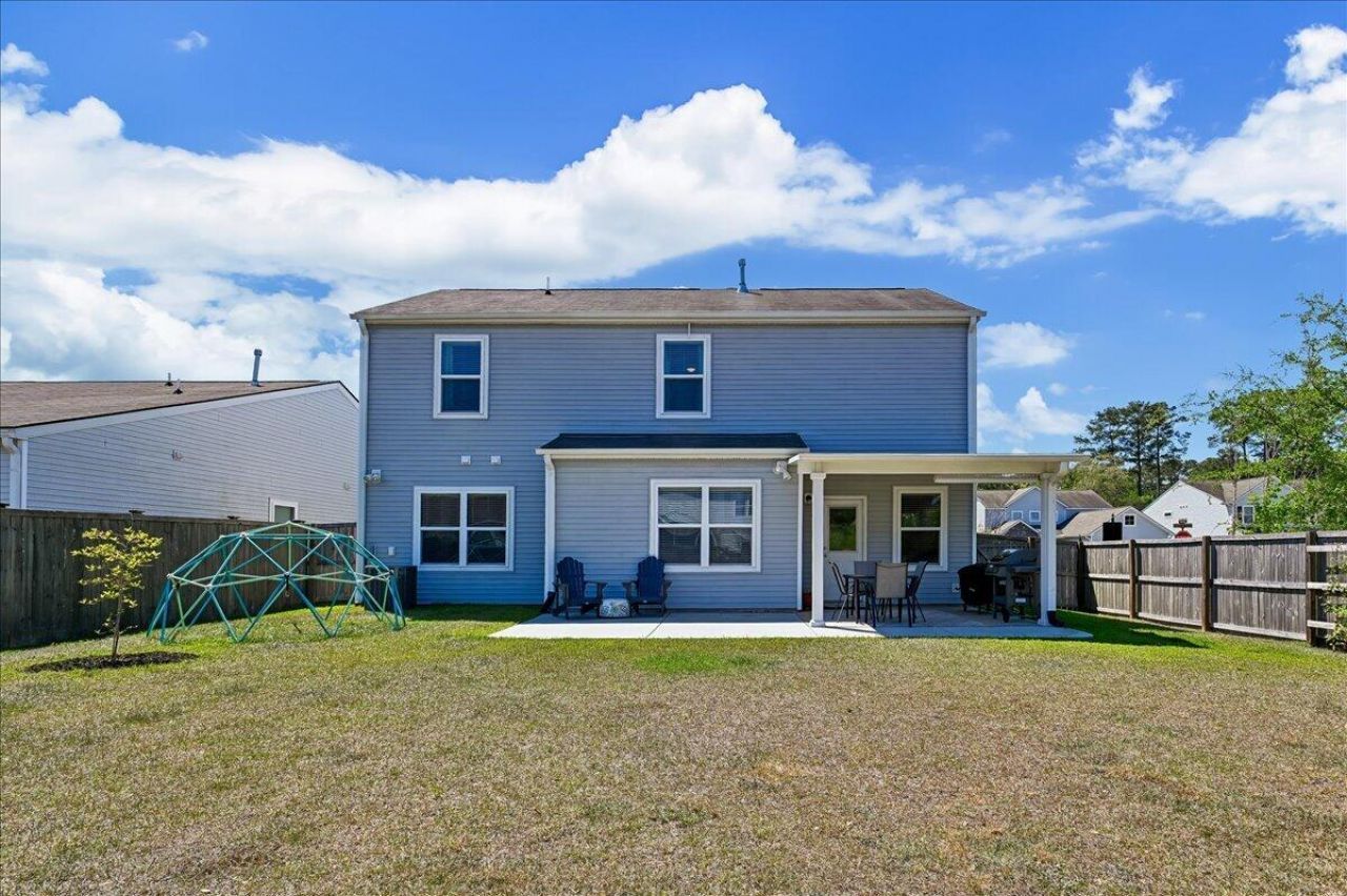 2656 Doubletree Court Photo 4