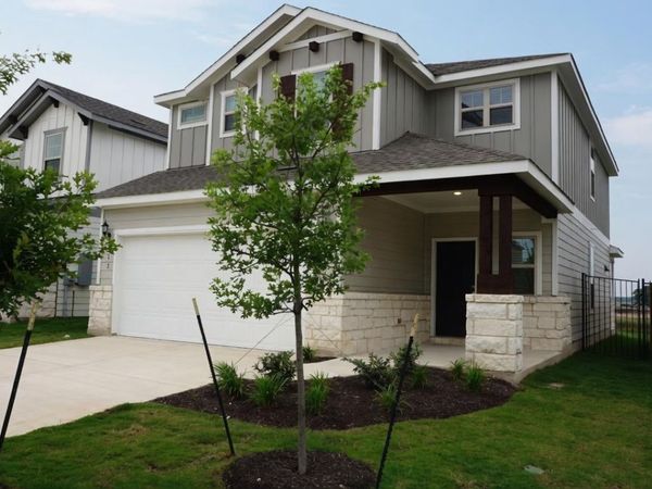 313 Redonda DR, Liberty Hill, TX 78642