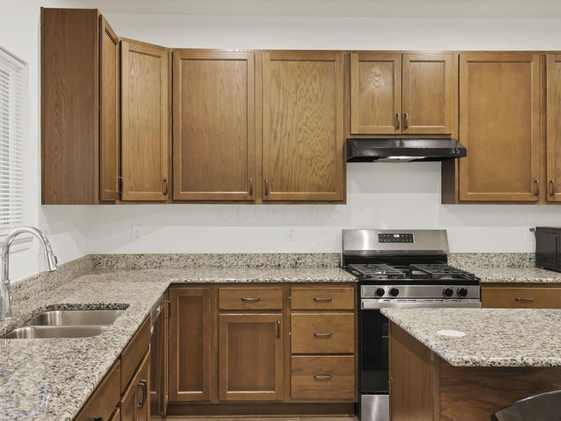 400 Waterlily Lane, Pataskala, OH 43062 Photo 26