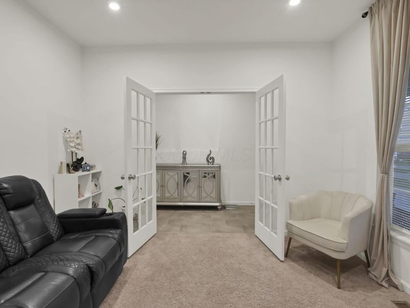 400 Waterlily Lane, Pataskala, OH 43062 Photo 9