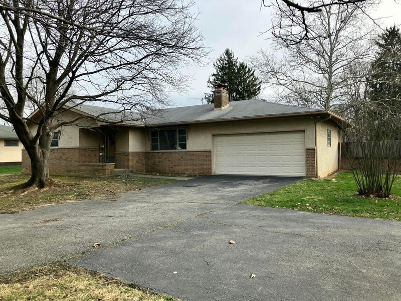 1000 Mcnaughten Road, Columbus, OH 43213 Photo 1