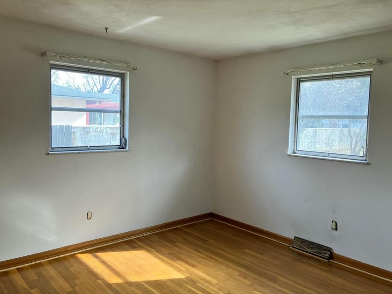 1000 Mcnaughten Road, Columbus, OH 43213 Photo 13