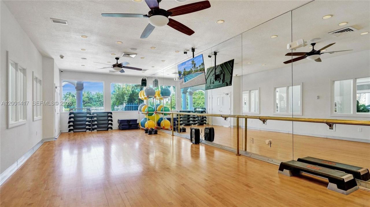 781 NW 170th Ter, Pembroke Pines, FL 33028 Photo