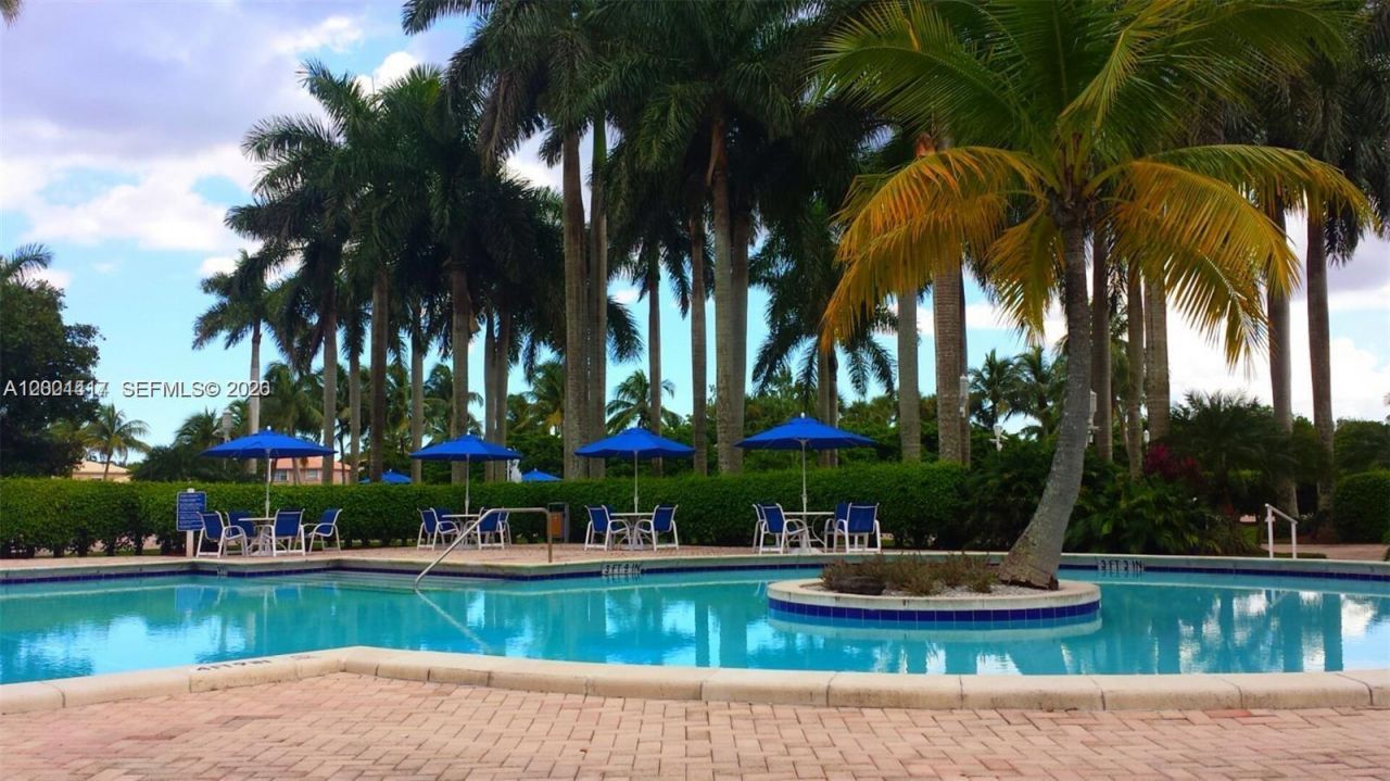 781 NW 170th Ter, Pembroke Pines, FL 33028 Photo