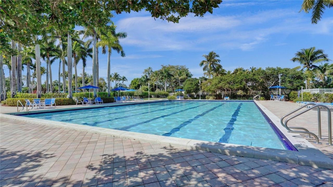 781 NW 170th Ter, Pembroke Pines, FL 33028 Photo