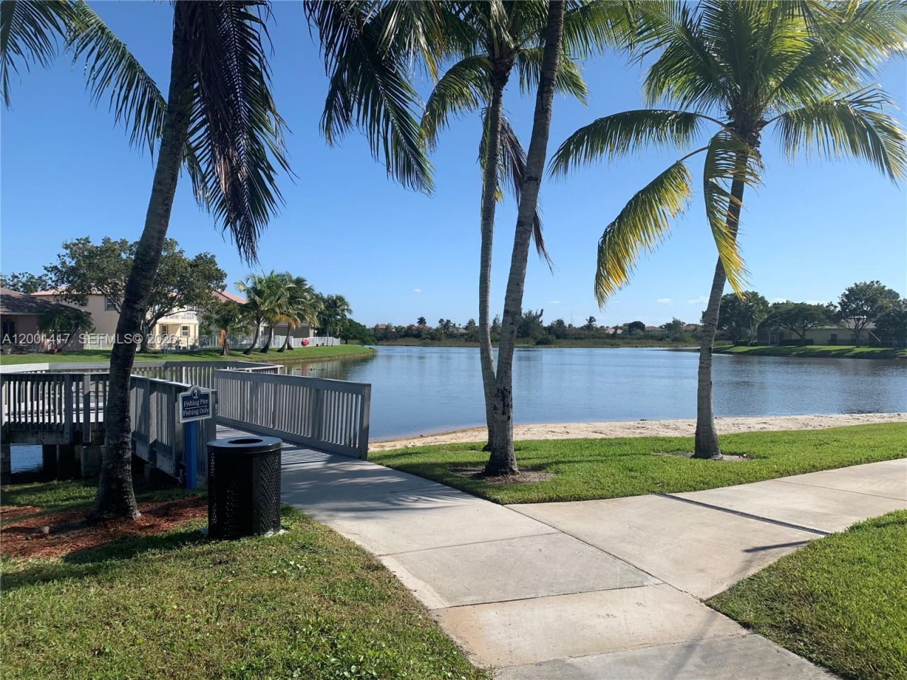 781 NW 170th Ter, Pembroke Pines, FL 33028 Photo