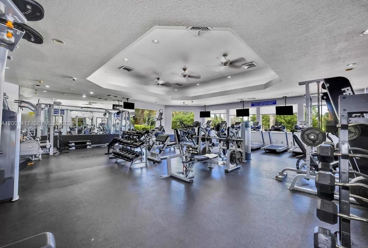 781 NW 170th Ter, Pembroke Pines, FL 33028 Photo