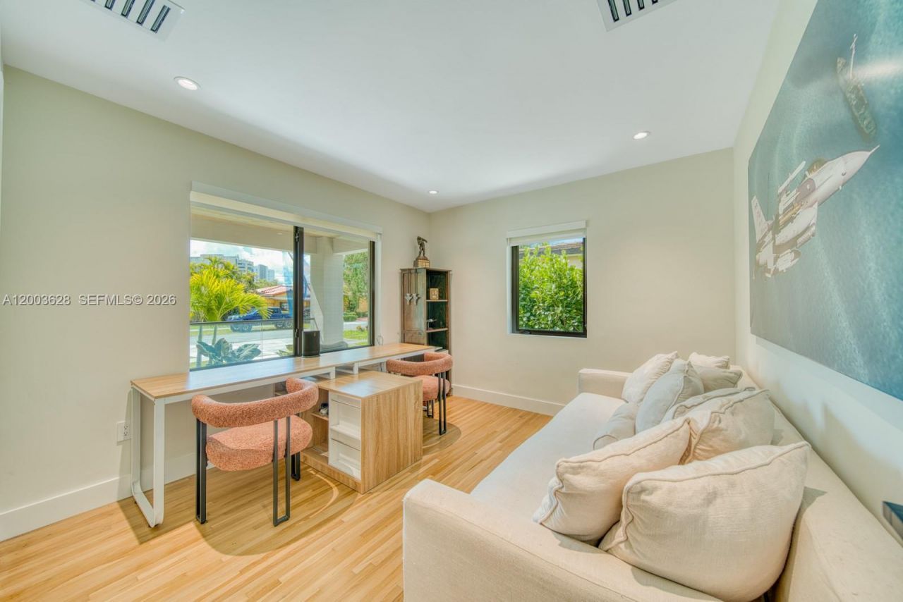 1940 SW 32nd Pl, Miami, FL 33145 Photo