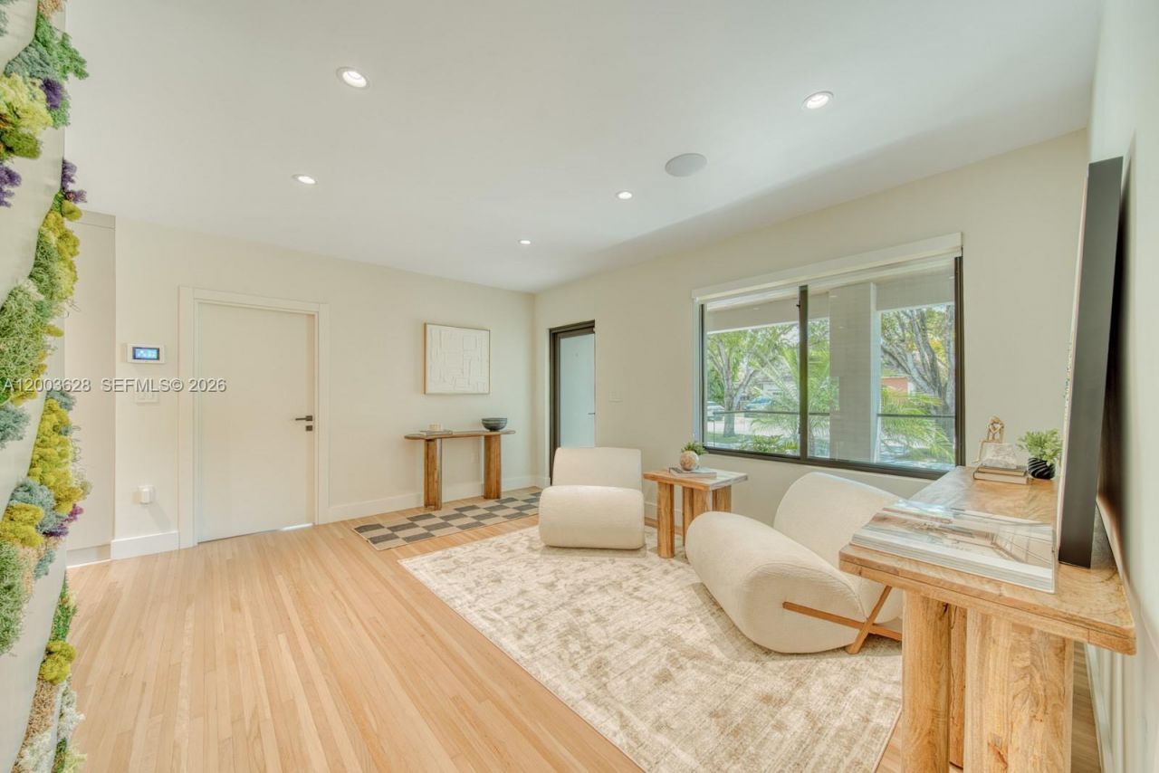 1940 SW 32nd Pl, Miami, FL 33145 Photo