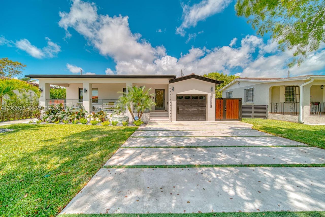 1940 SW 32nd Pl, Miami, FL 33145 Photo