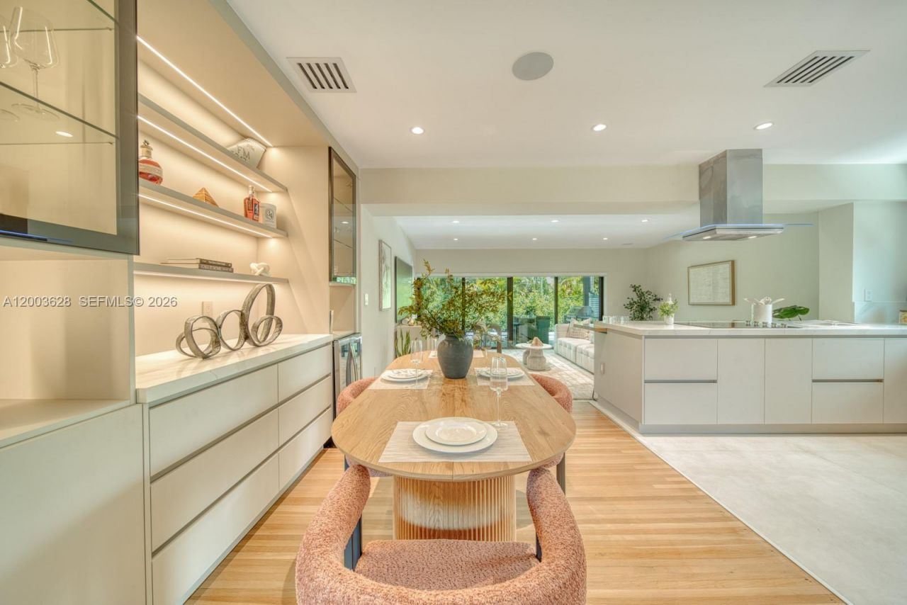 1940 SW 32nd Pl, Miami, FL 33145 Photo