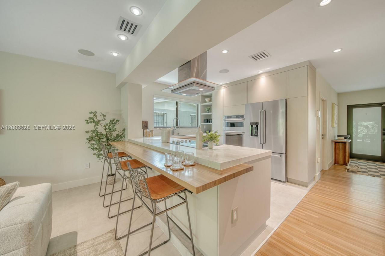 1940 SW 32nd Pl, Miami, FL 33145 Photo