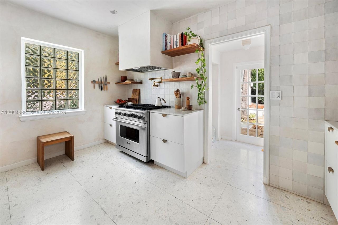 641 NE 57th Street, Miami, FL 33137 Photo