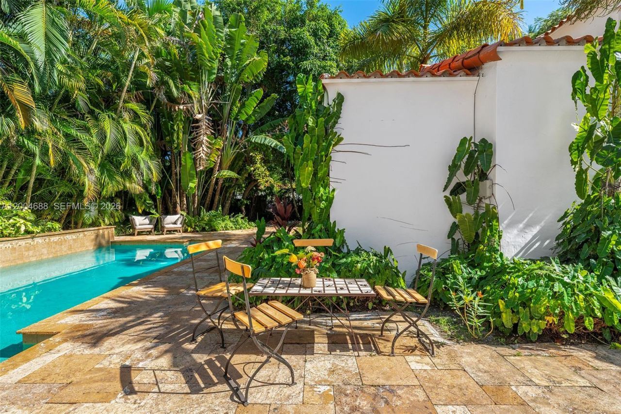 641 NE 57th Street, Miami, FL 33137 Photo