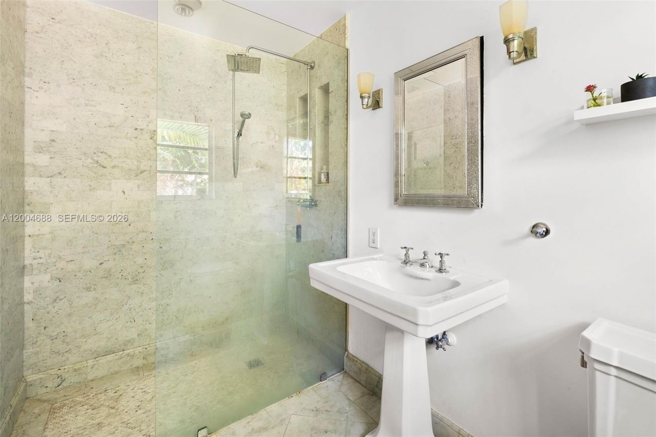 641 NE 57th Street, Miami, FL 33137 Photo