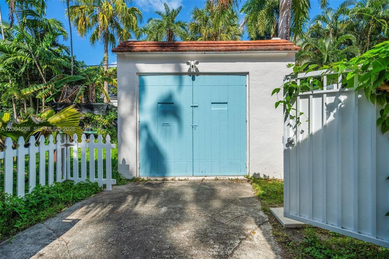 641 NE 57th Street, Miami, FL 33137 Photo