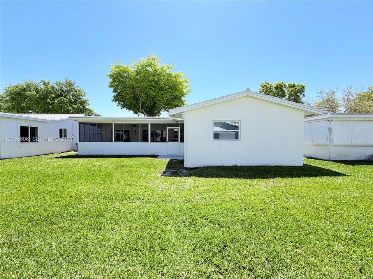 8581 NW 17th St, Plantation, FL 33322 Photo
