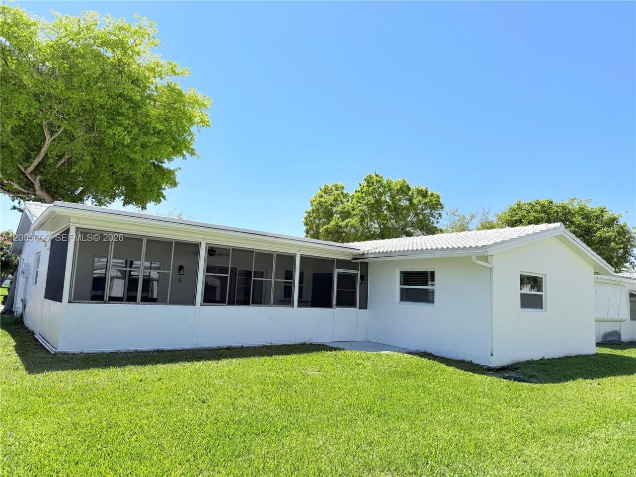 8581 NW 17th St, Plantation, FL 33322 Photo