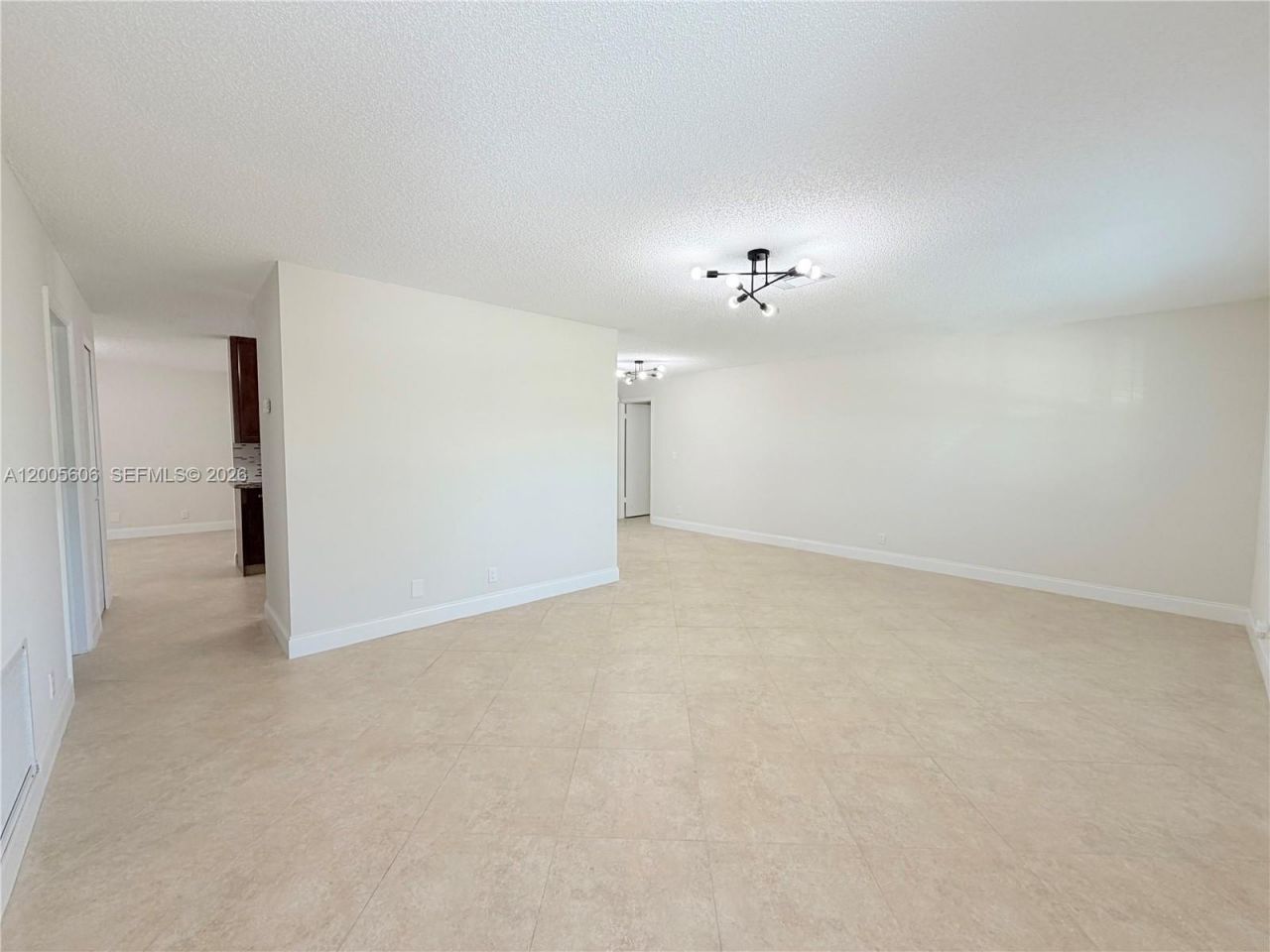 8581 NW 17th St, Plantation, FL 33322 Photo