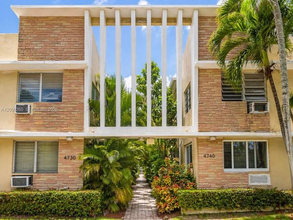 4740 Pine Tree Dr, Unit 20, Miami Beach, FL 33140