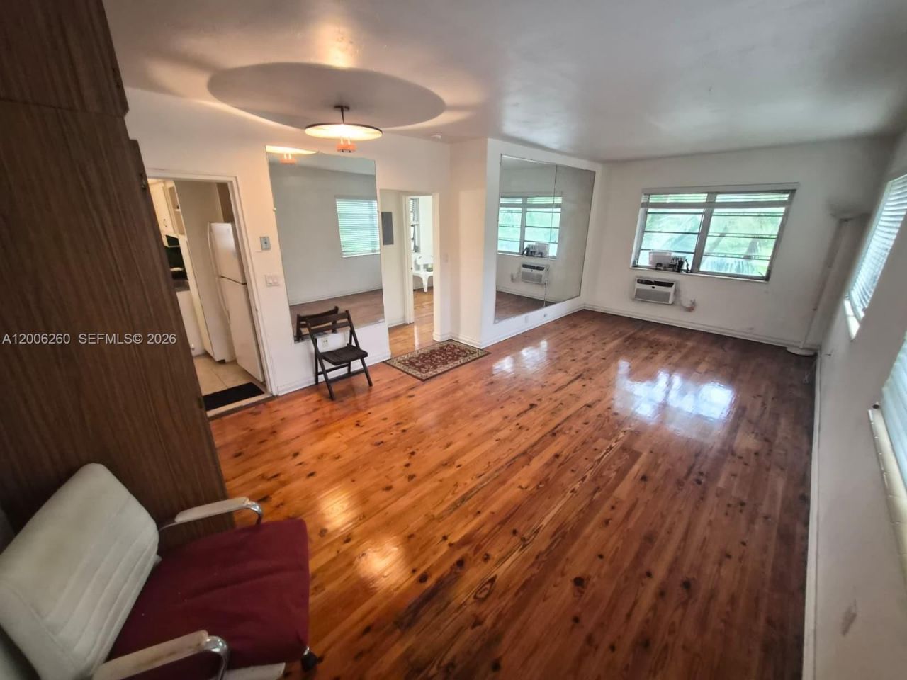 4740 Pine Tree Dr, Unit 20, Miami Beach, FL 33140 Photo