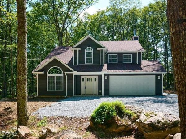 110 FOREST VIEW DRIVE , HAWLEY, PA 18428