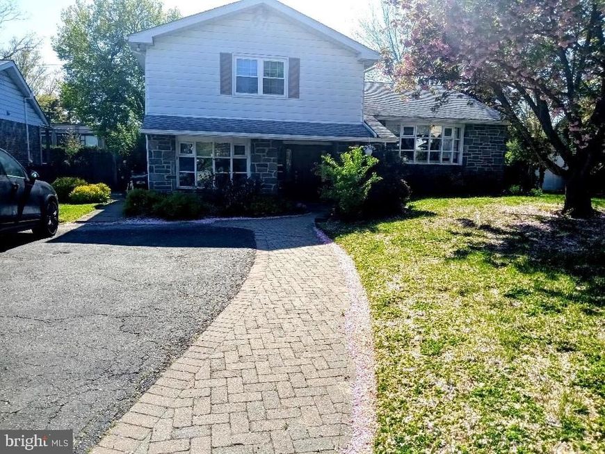 161 N Highland Circle, Bala Cynwyd, PA 19004 Main Photo