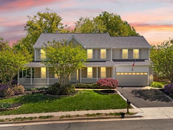 817 KENNETH PLACE SE, LEESBURG, VA 20175