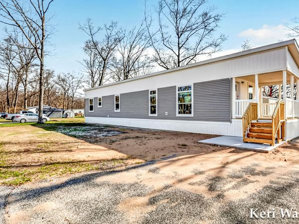 2504 Maple Road, Twin Lake, MI 49457