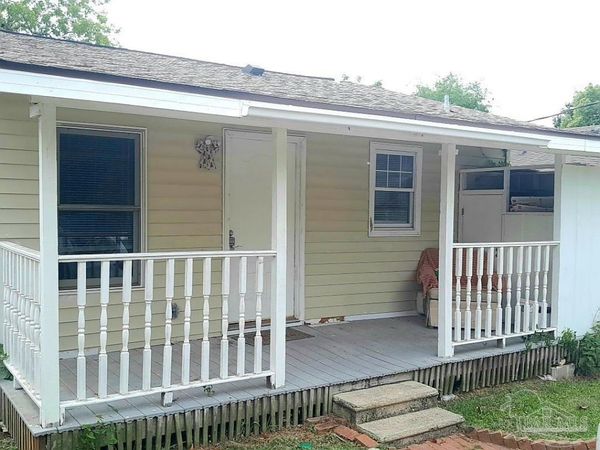 1018 N F St, Pensacola, FL 32501