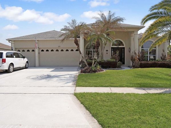 215 STRATHMORE CIRCLE , KISSIMMEE, FL 34744